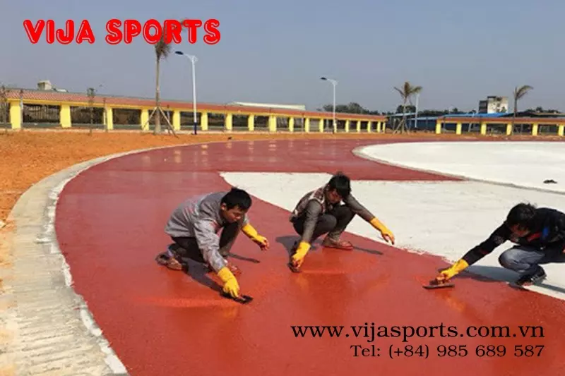 Công ty thi công đường chạy tại Đại học quốc gia Lào